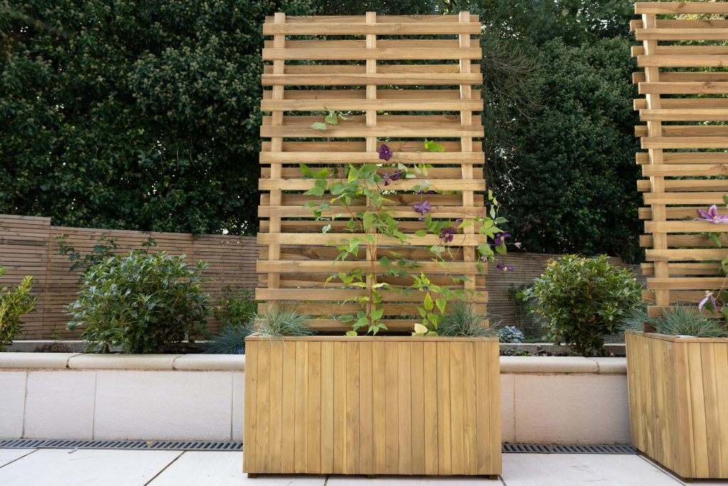 Forest Garden DTS Living Screen Planter 