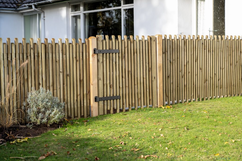 Forest Garden DTS Contemporary Picket Gate 3ft (0.90m high)